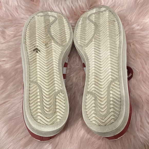 Adidas Campus maroon men’s tennis shoe - size 10 - Picture 5 of 6